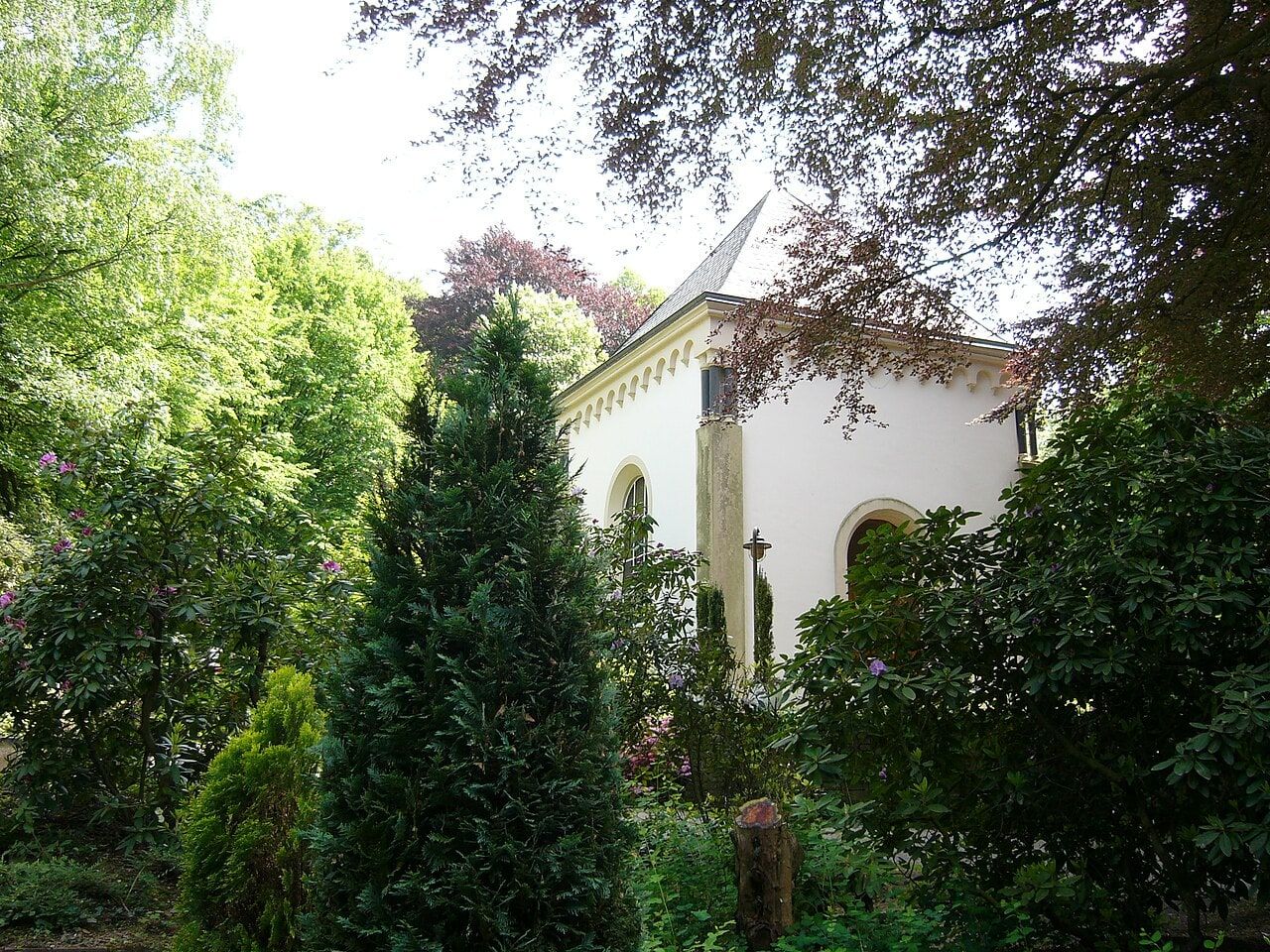 Untere Kapelle auf Waldfriedhof Gerresheim